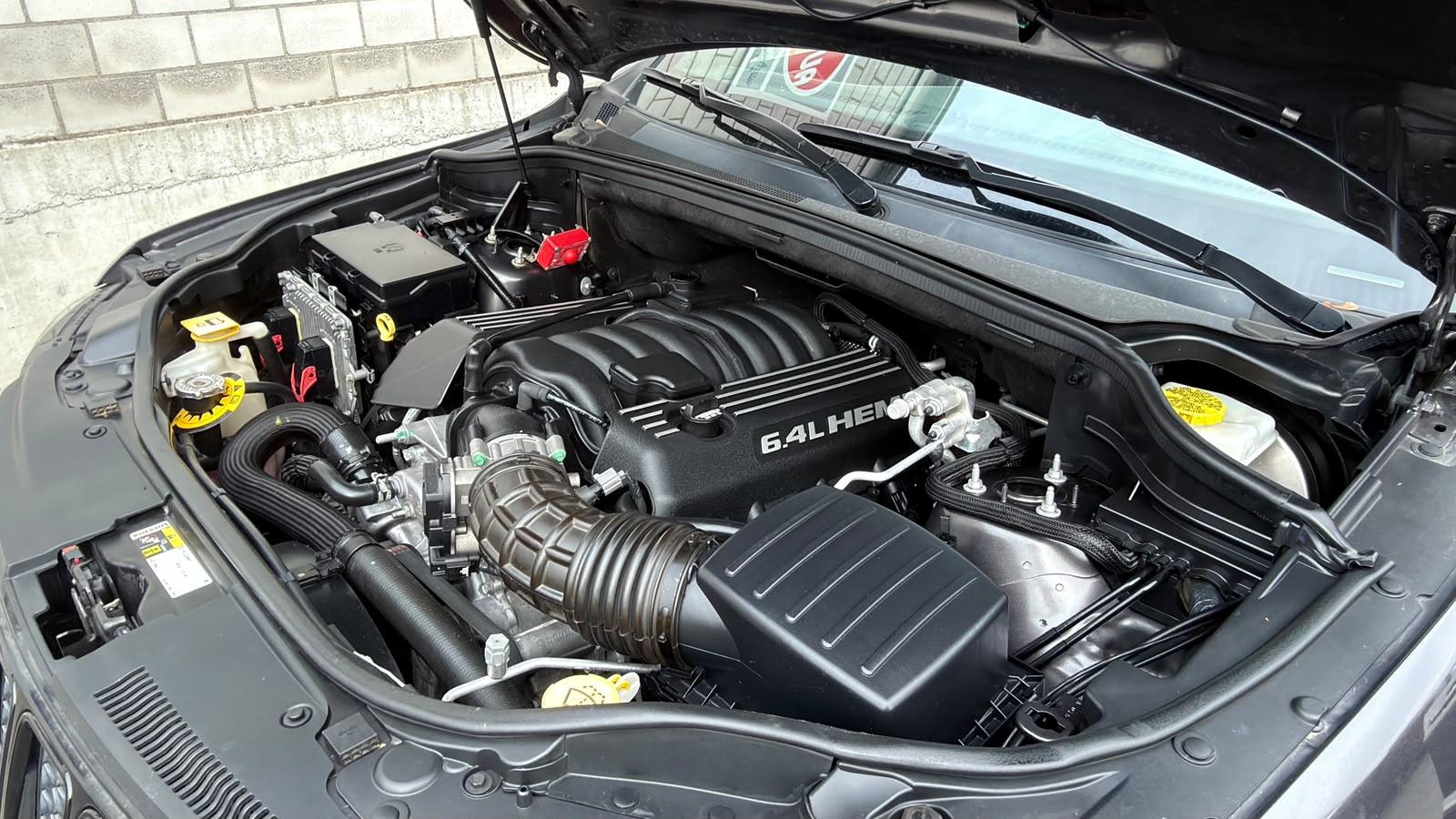 JEEP GRAND CHEROKEE SRT8 6.4-V8-image-4