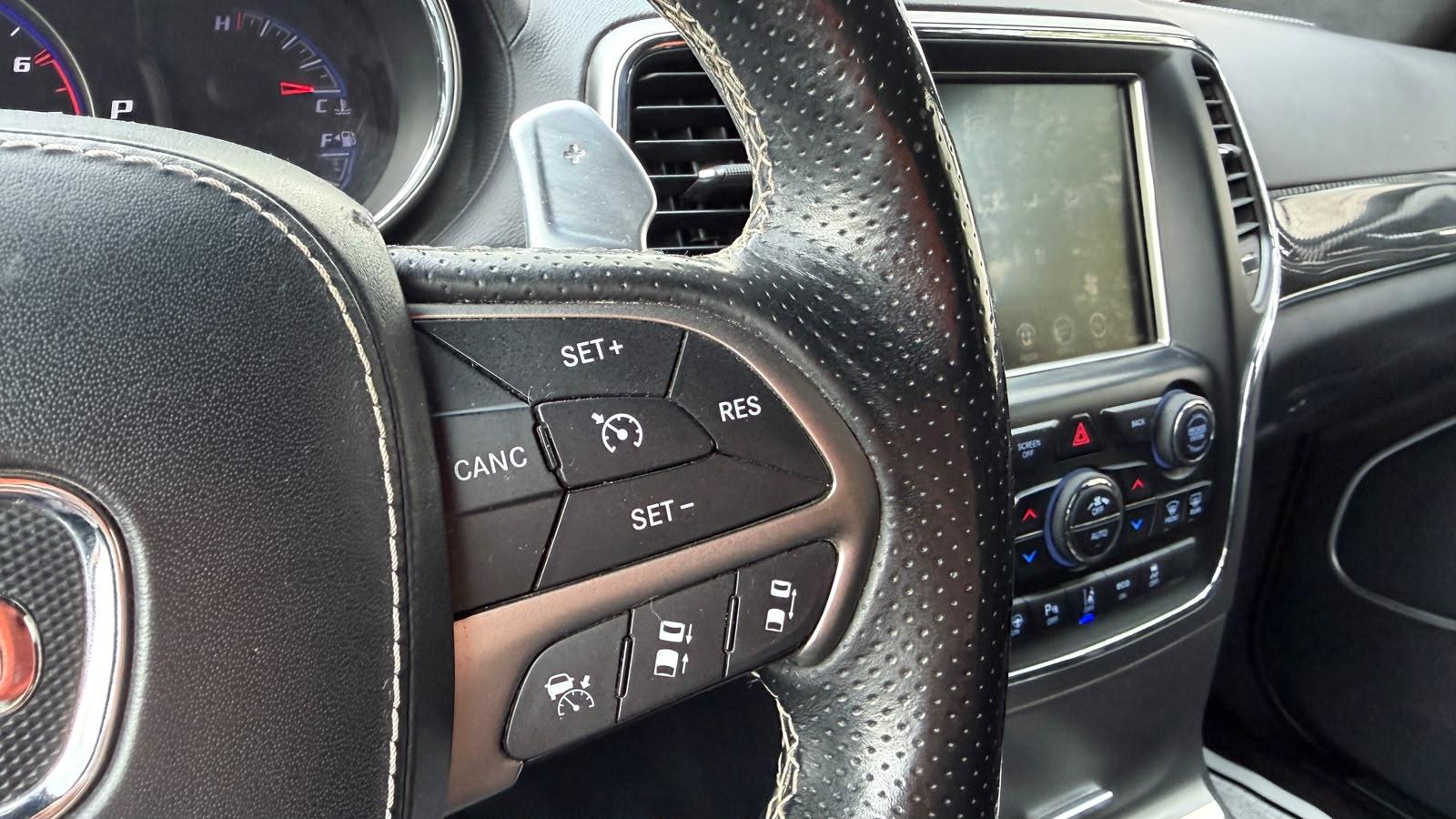 JEEP GRAND CHEROKEE SRT8 6.4-V8-image-14