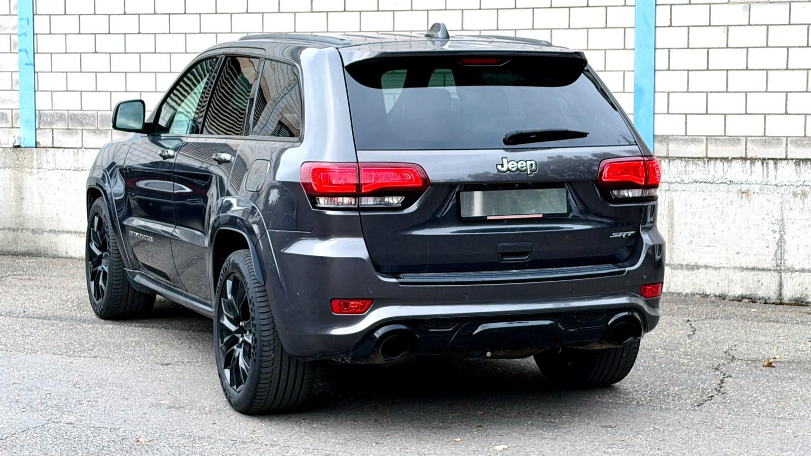 JEEP GRAND CHEROKEE SRT8 6.4-V8-image-18