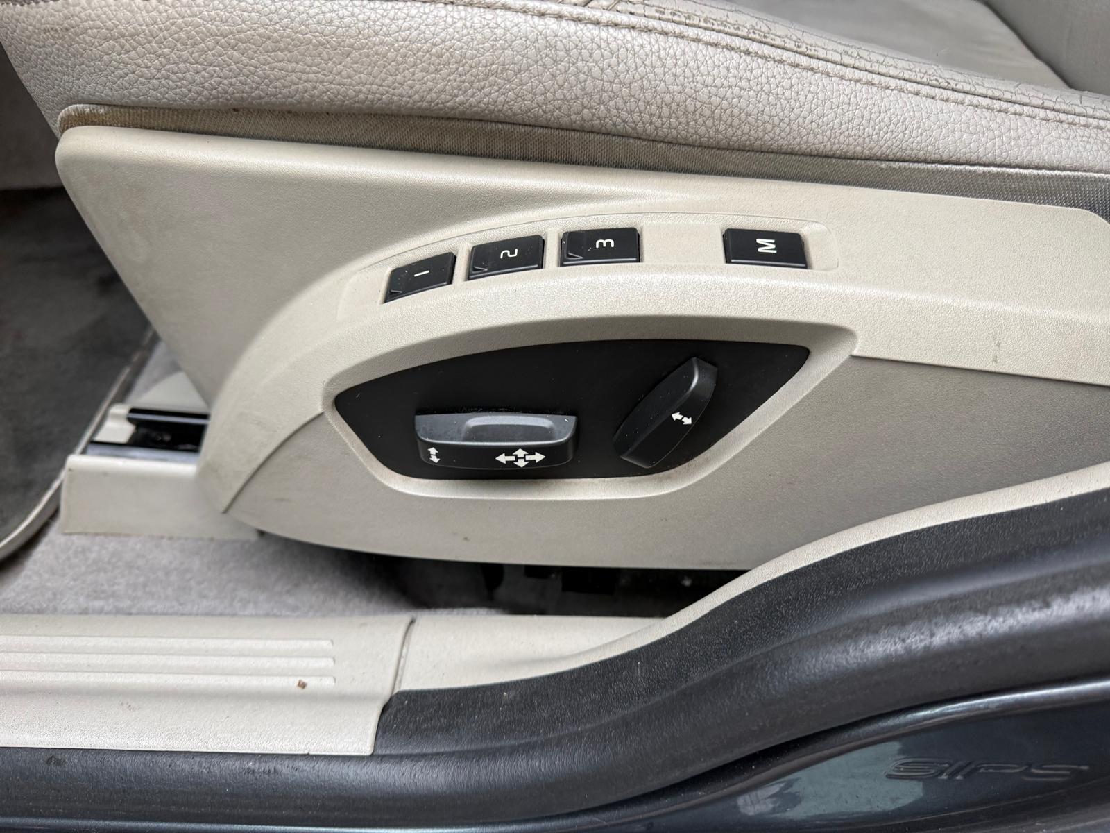 VOLVO V50 T5 AWD Summum-image-10