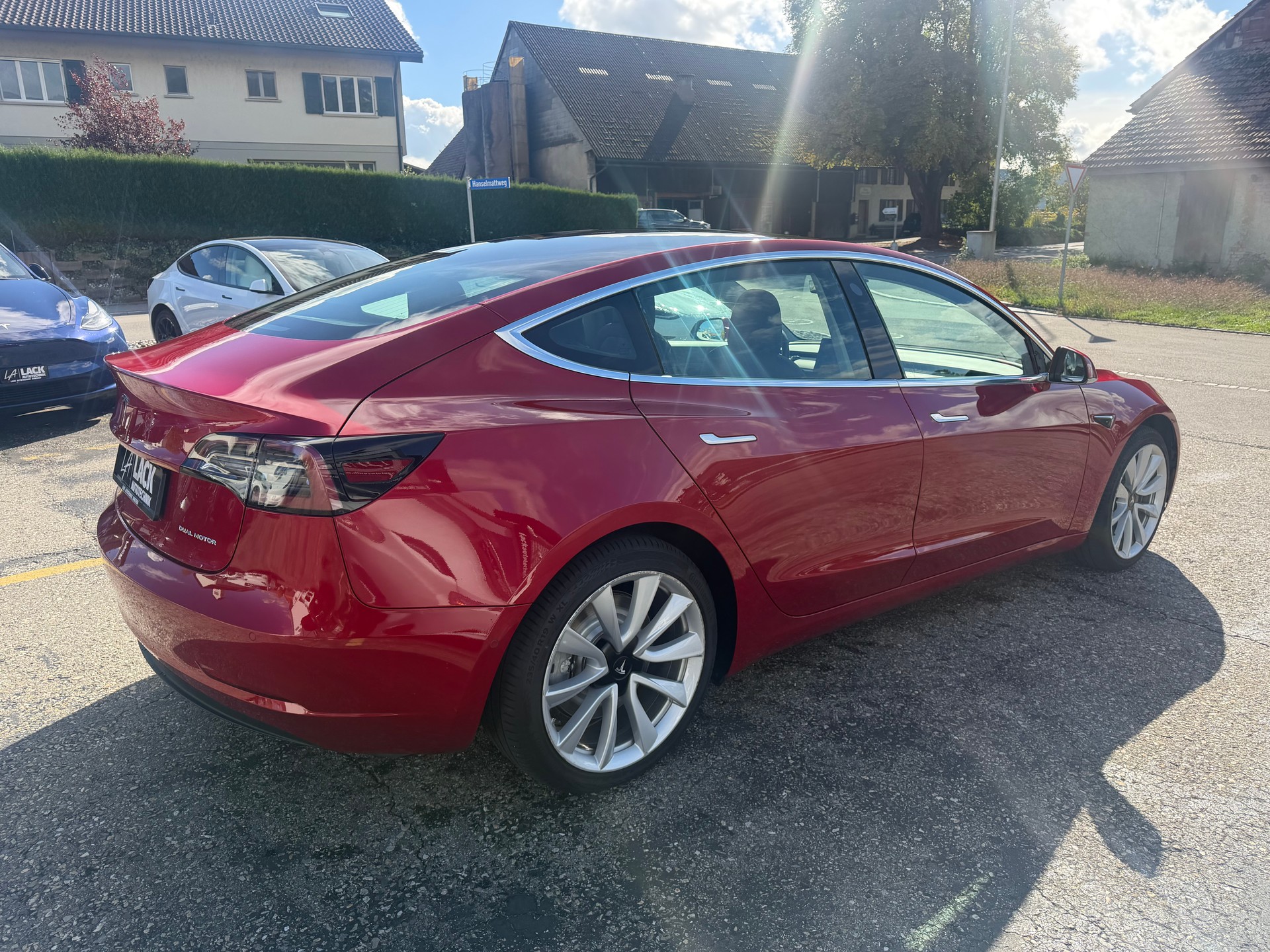 TESLA Model 3 Long Range Dual Motor AWD-image-7