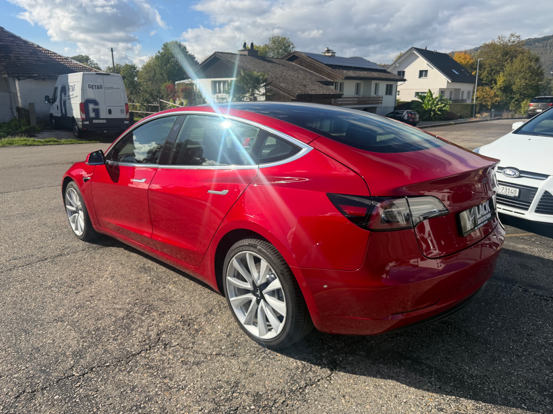TESLA Model 3 Long Range Dual Motor AWD-image-9