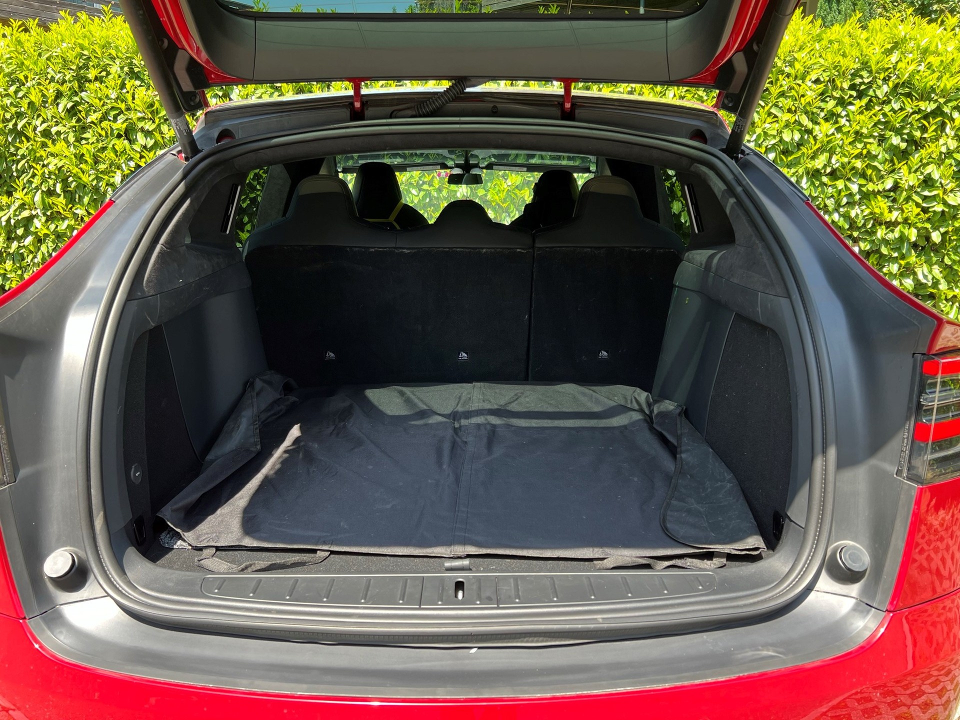 TESLA Model X Maximale-Reichweite-image-5