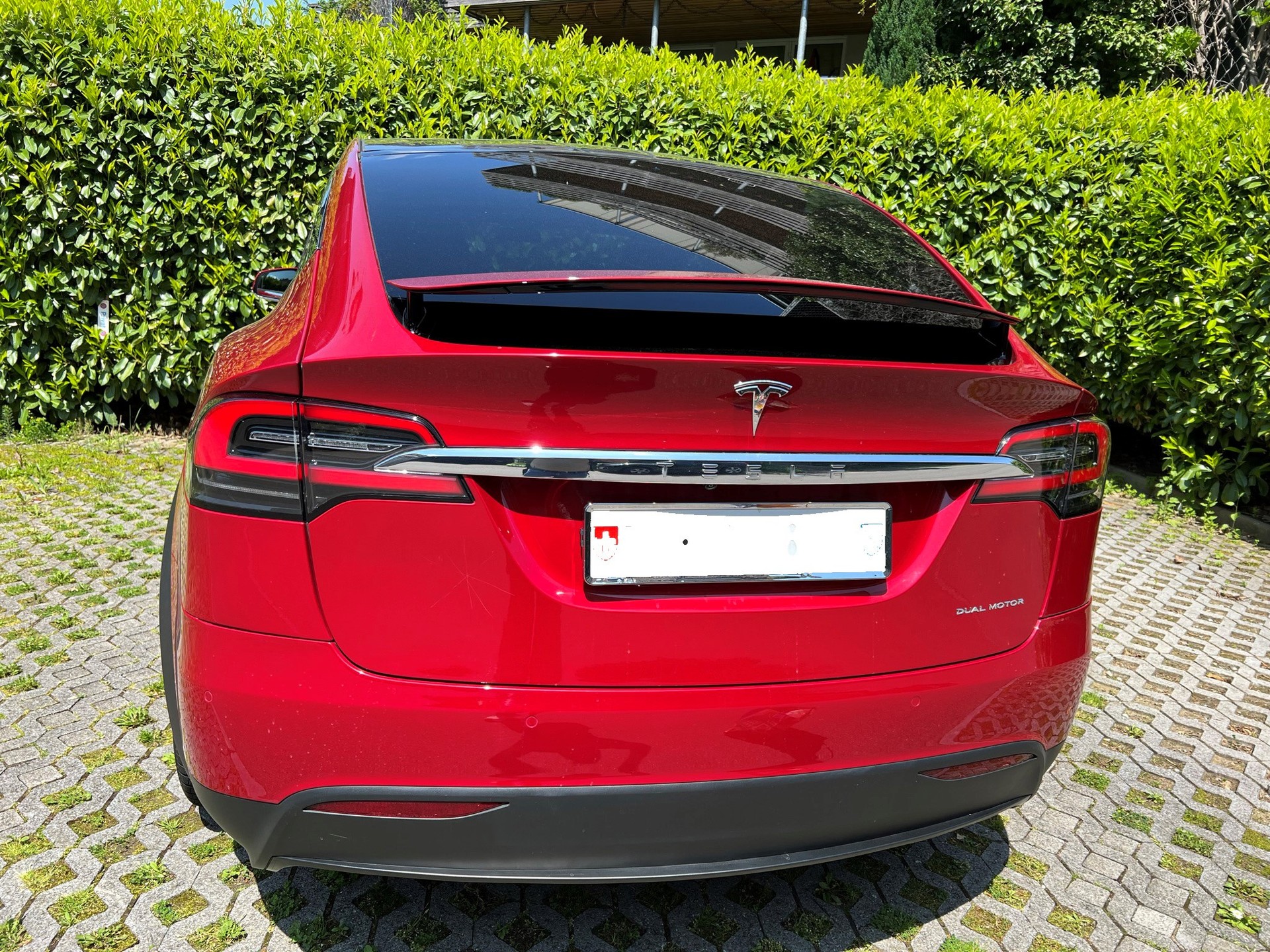 TESLA Model X Maximale-Reichweite-image-2