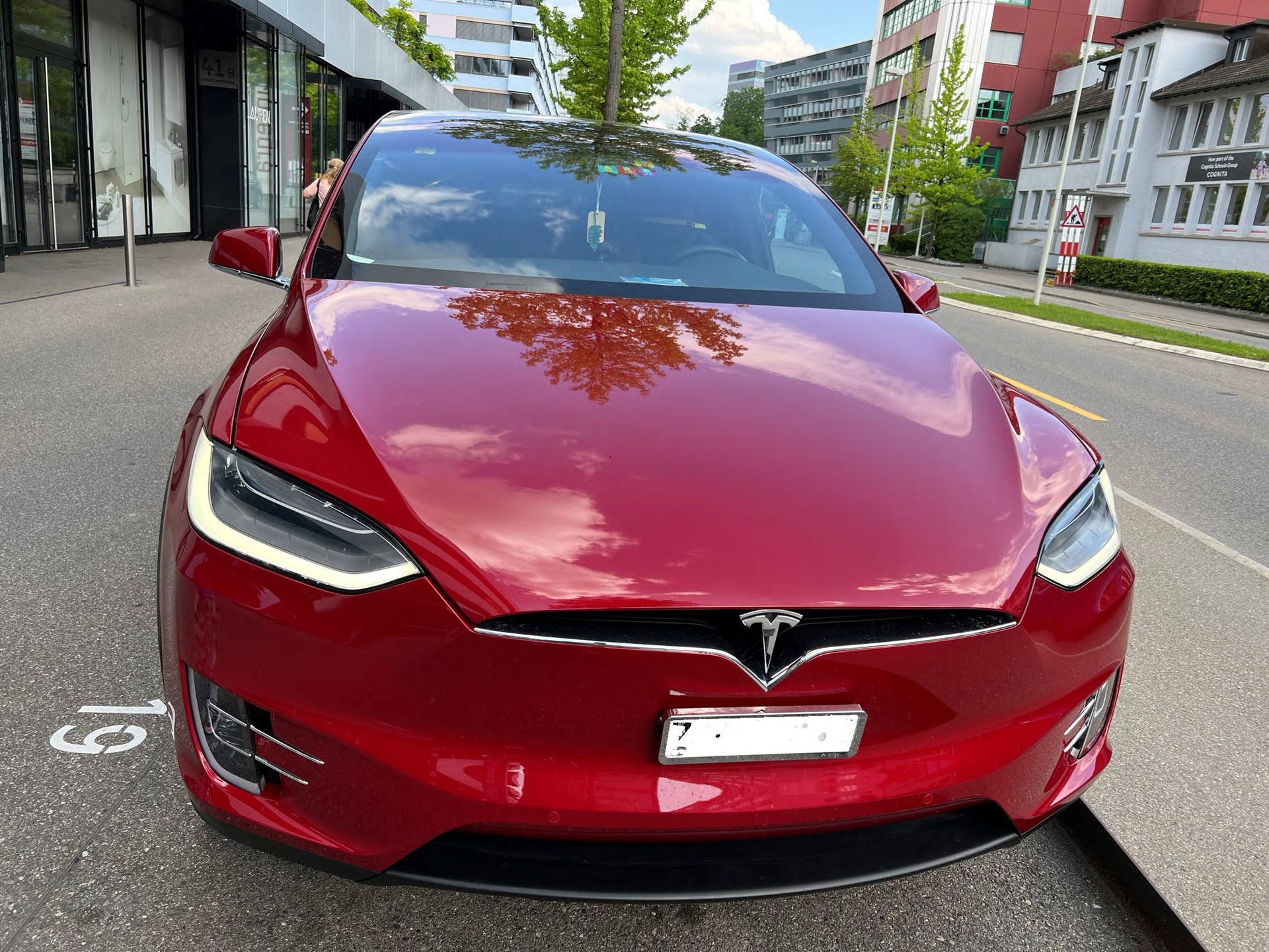 TESLA Model X Maximale-Reichweite-image-1
