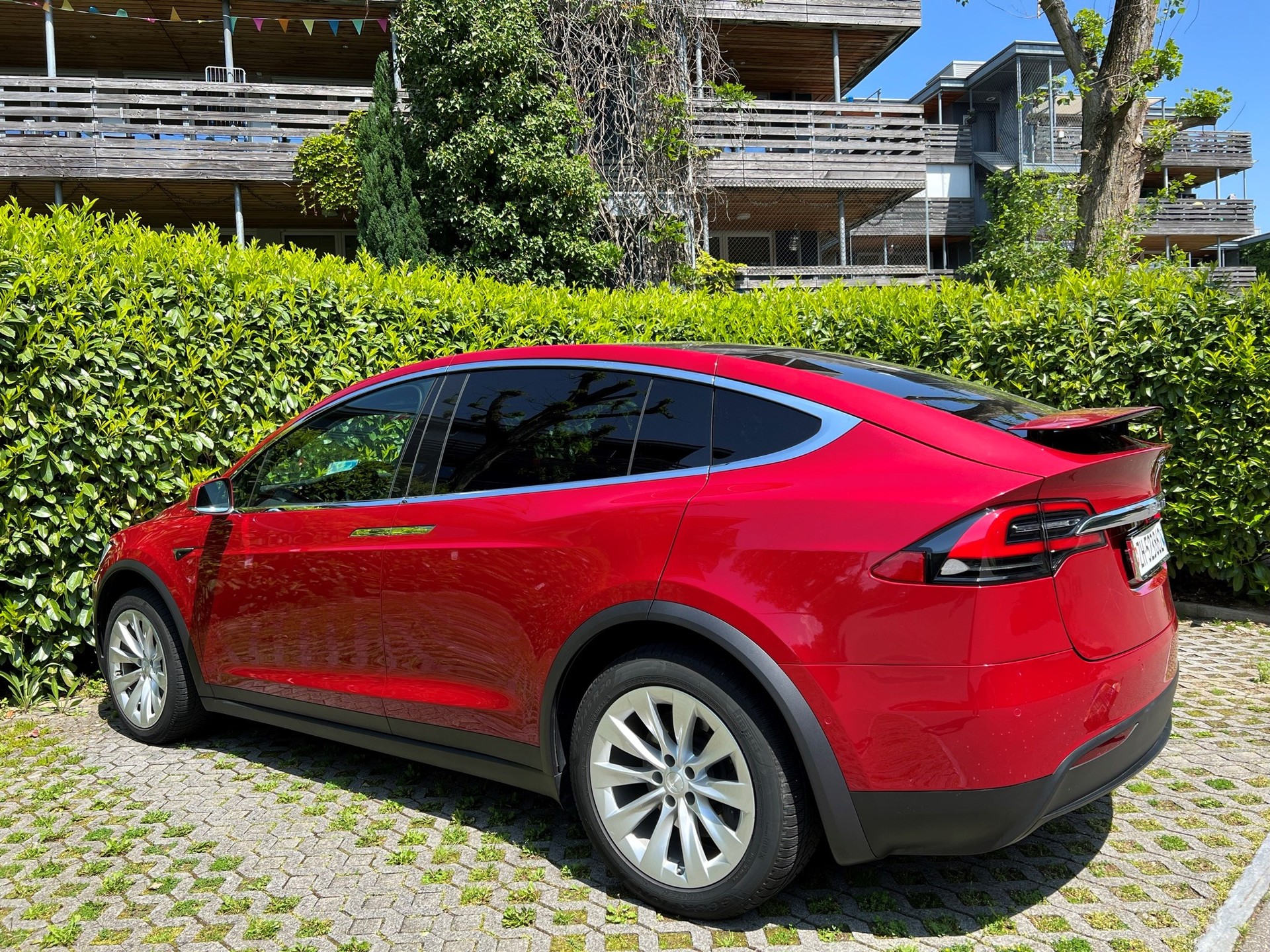 TESLA Model X Maximale-Reichweite-image-3