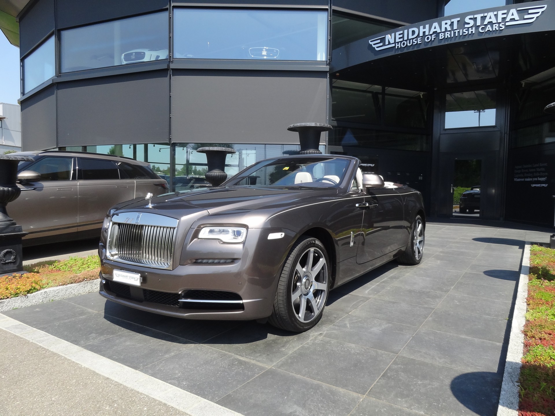 ROLLS-ROYCE Dawn 6.6 V12-image-0