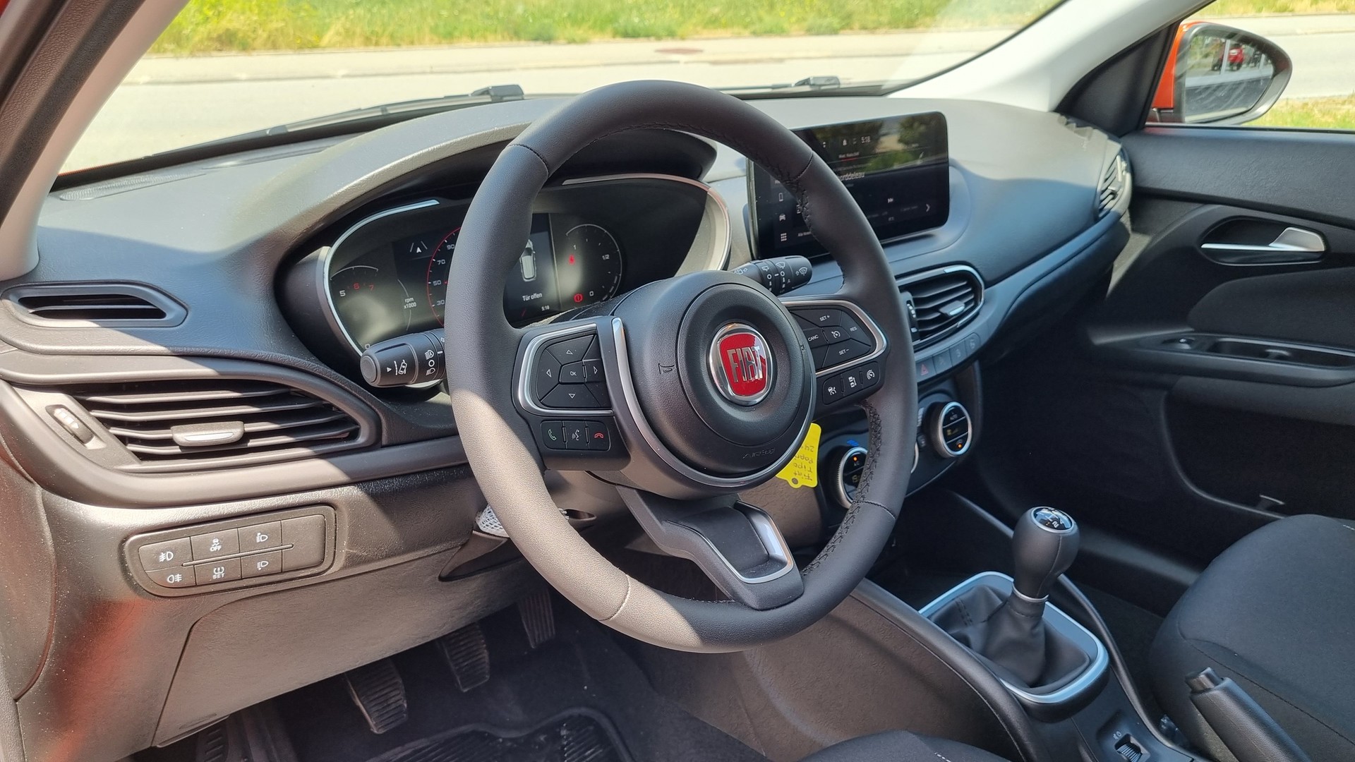 FIAT Tipo 1.0 T3 Swiss Edition-image-9