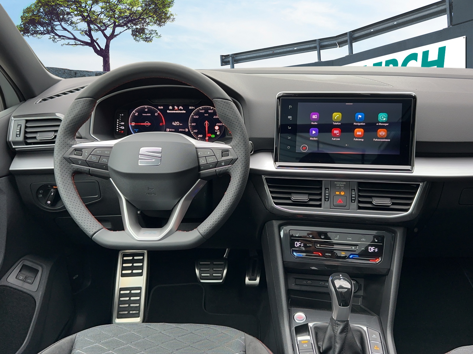 SEAT Tarraco 1.4 e-HYBRID DSG Move FR-image-8