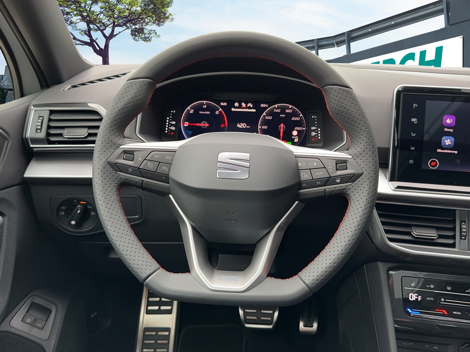SEAT Tarraco 1.4 e-HYBRID DSG Move FR-image-10