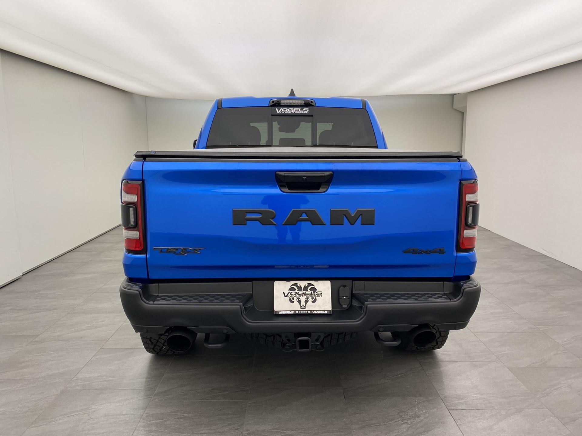 DODGE Ram 1500 TRX 6.2 V8-image-4