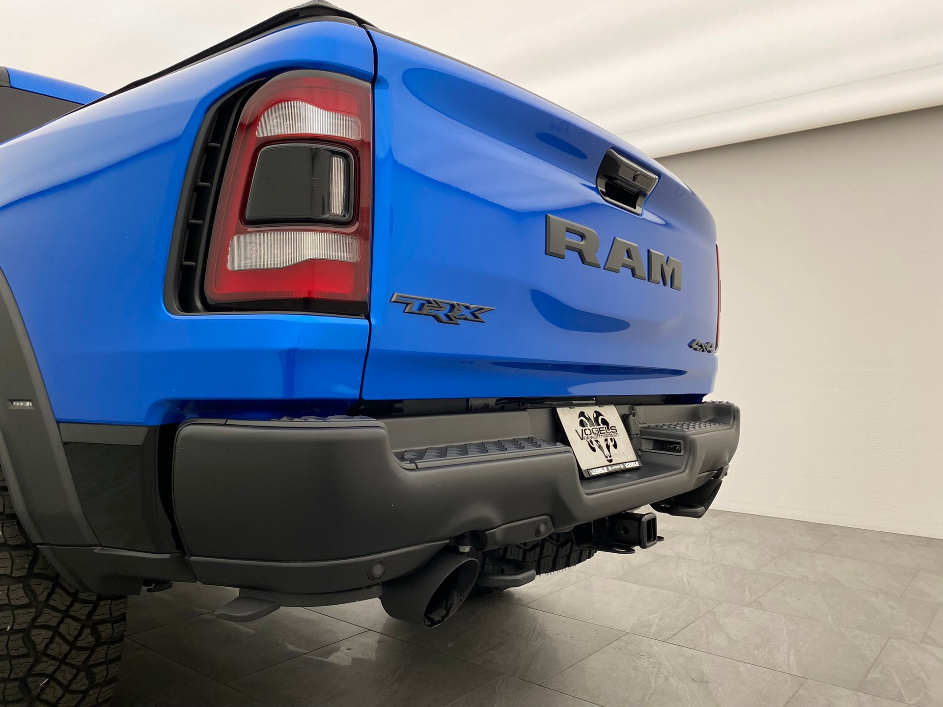 DODGE Ram 1500 TRX 6.2 V8-image-6