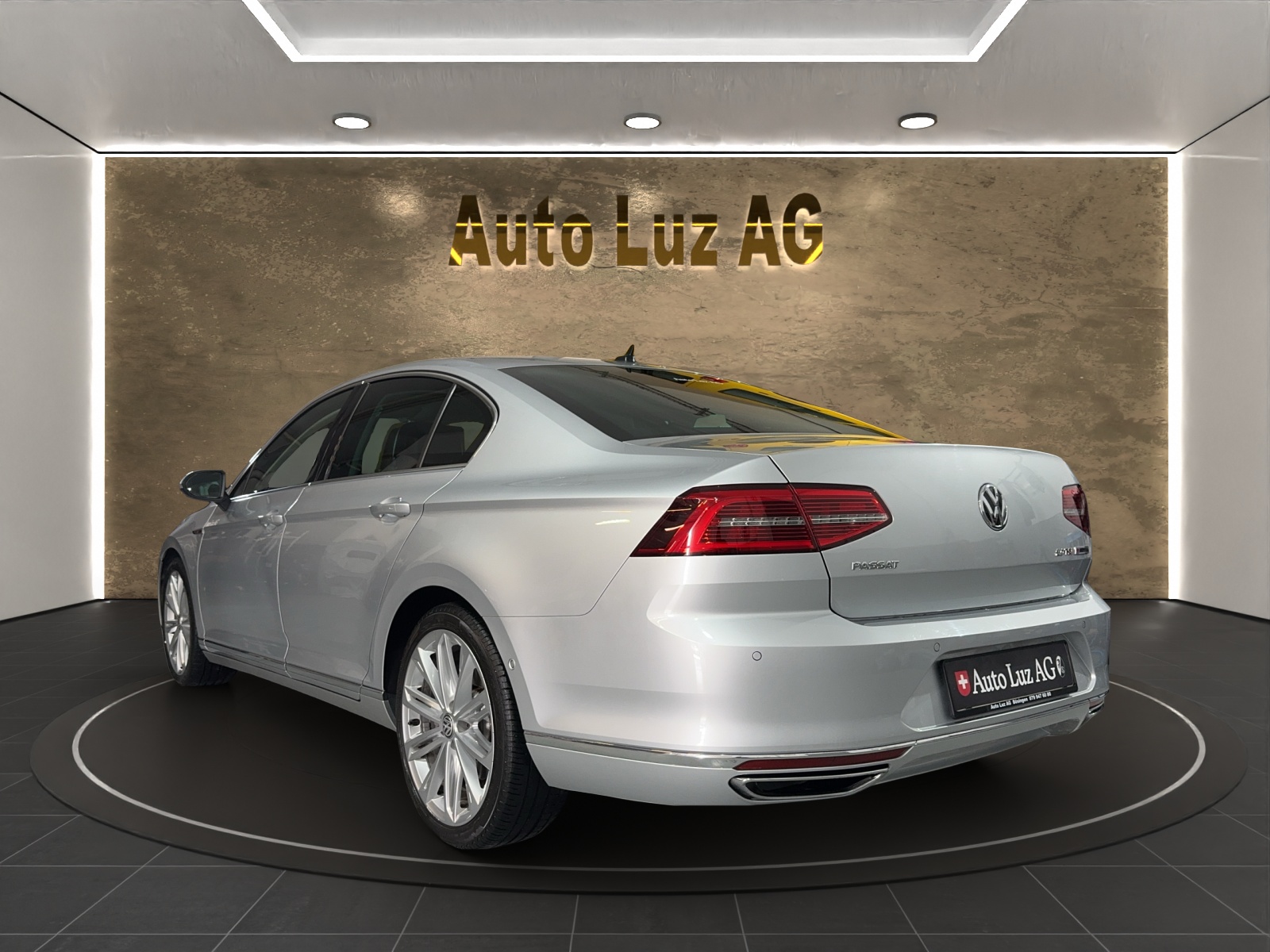 VW Passat 2.0 TSI BMT Highline 4Motion DSG-image-5