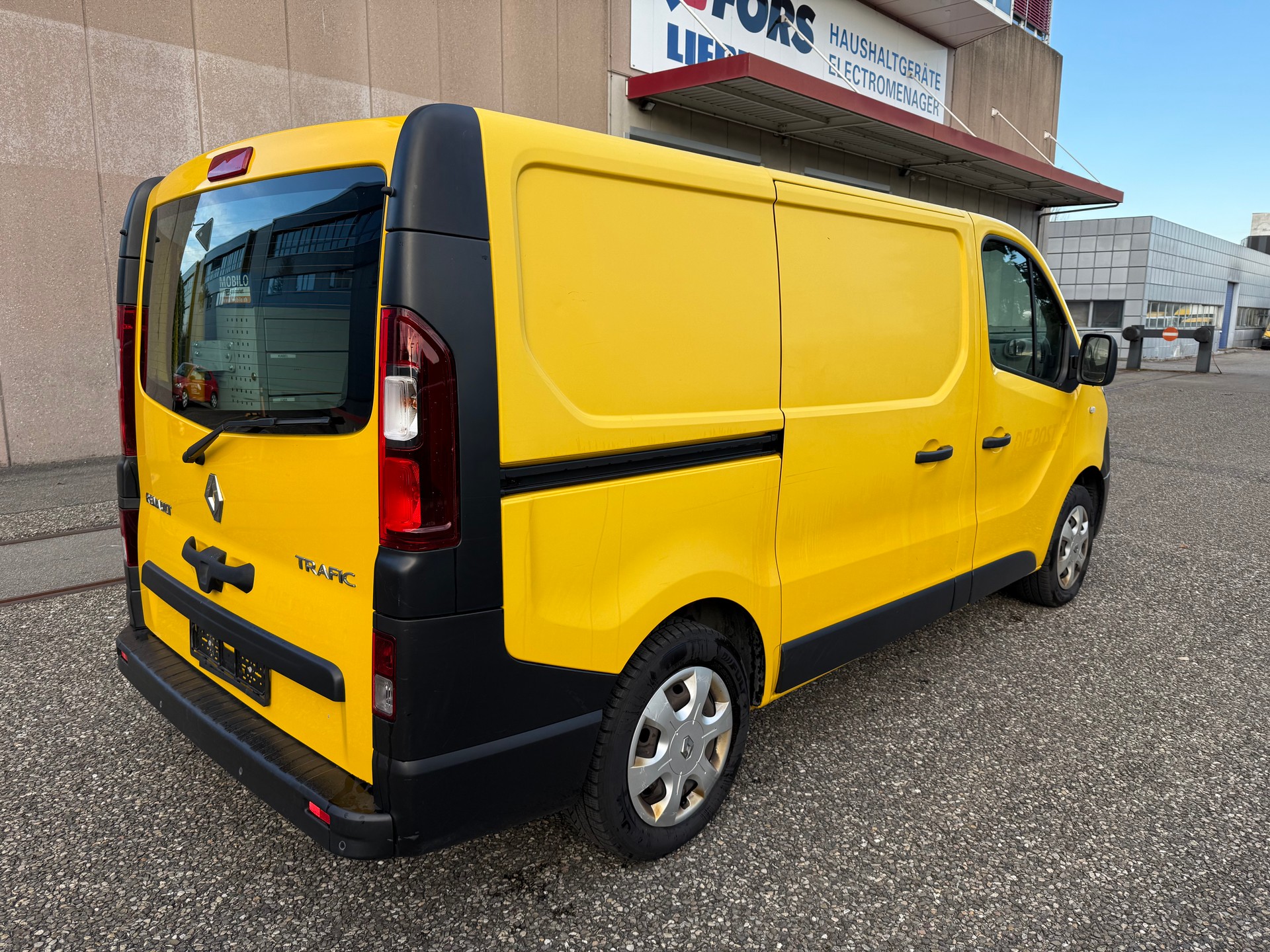 RENAULT Trafic 1.6 dCi 115 2.9t Business L1H1-image-2