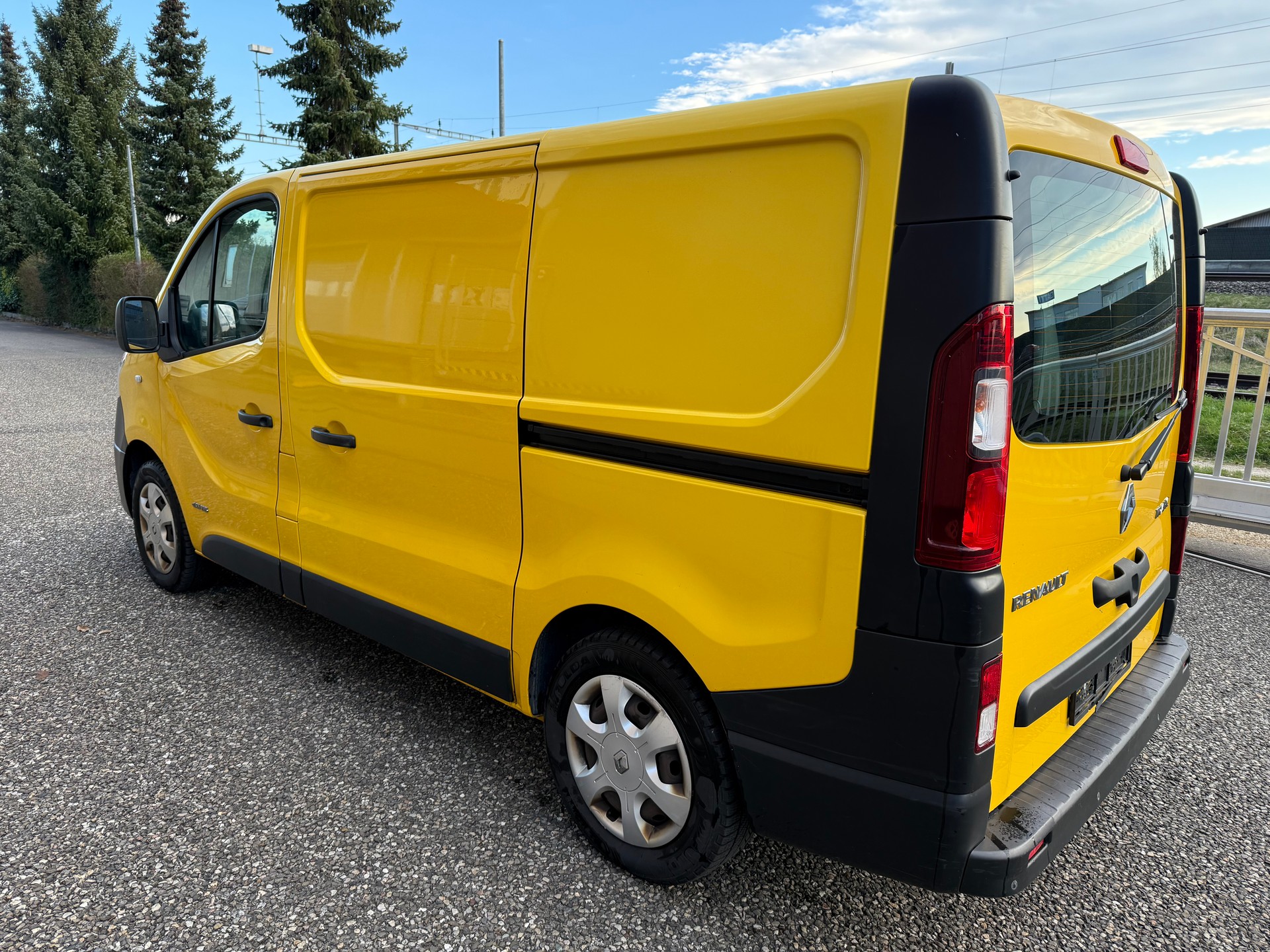 RENAULT Trafic 1.6 dCi 115 2.9t Business L1H1-image-3