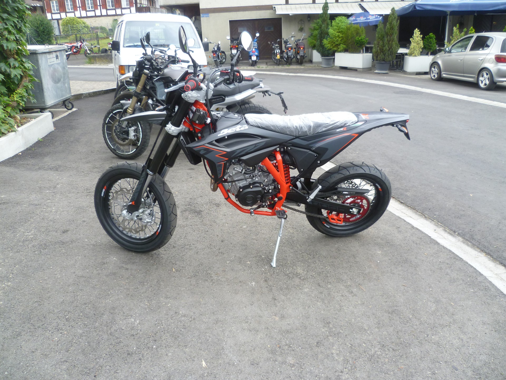 BETA RR 125 R Motard-image-3