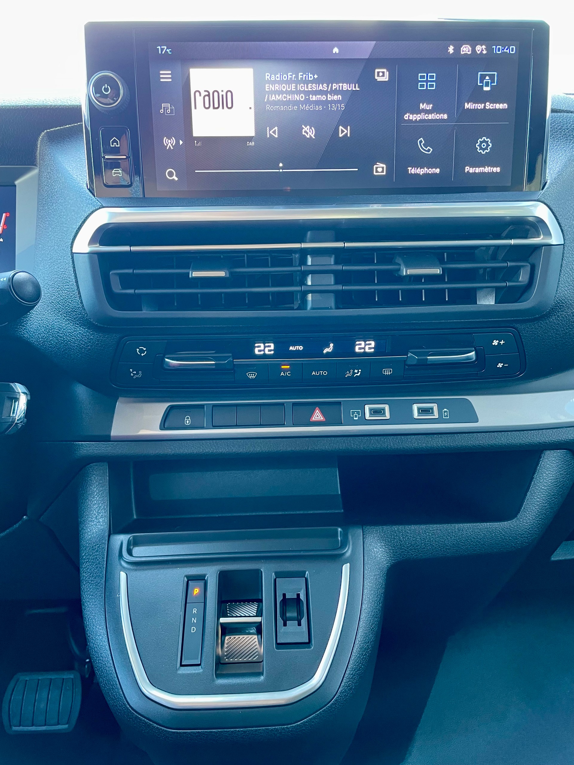 PEUGEOT Traveller 2.0 BlueHDi Business Standard EAT8-image-14
