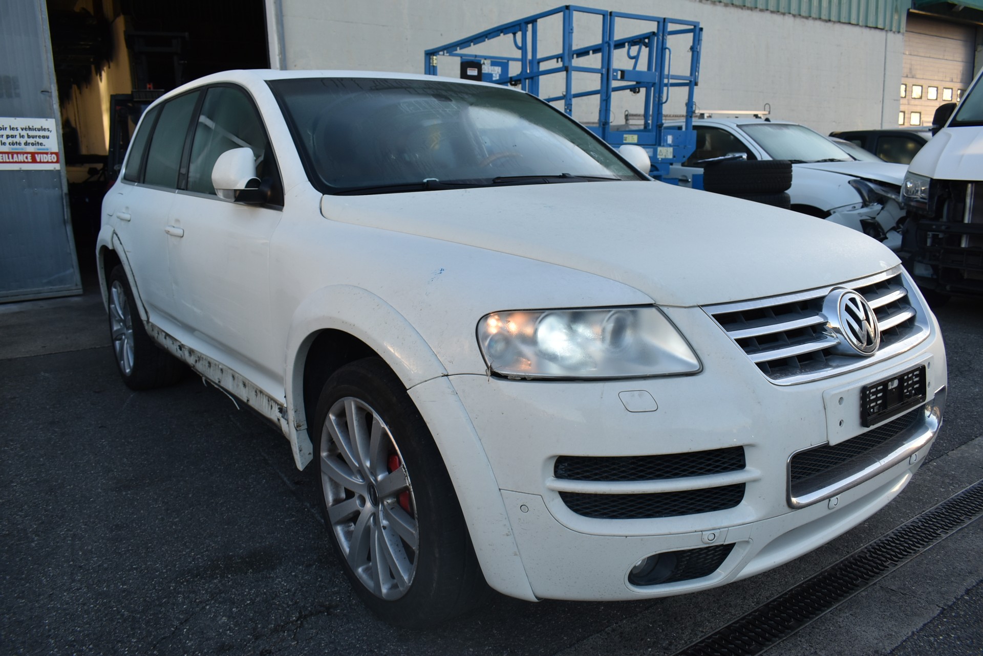 VW Touareg 5.0 TDI V10 Automatic-image-5
