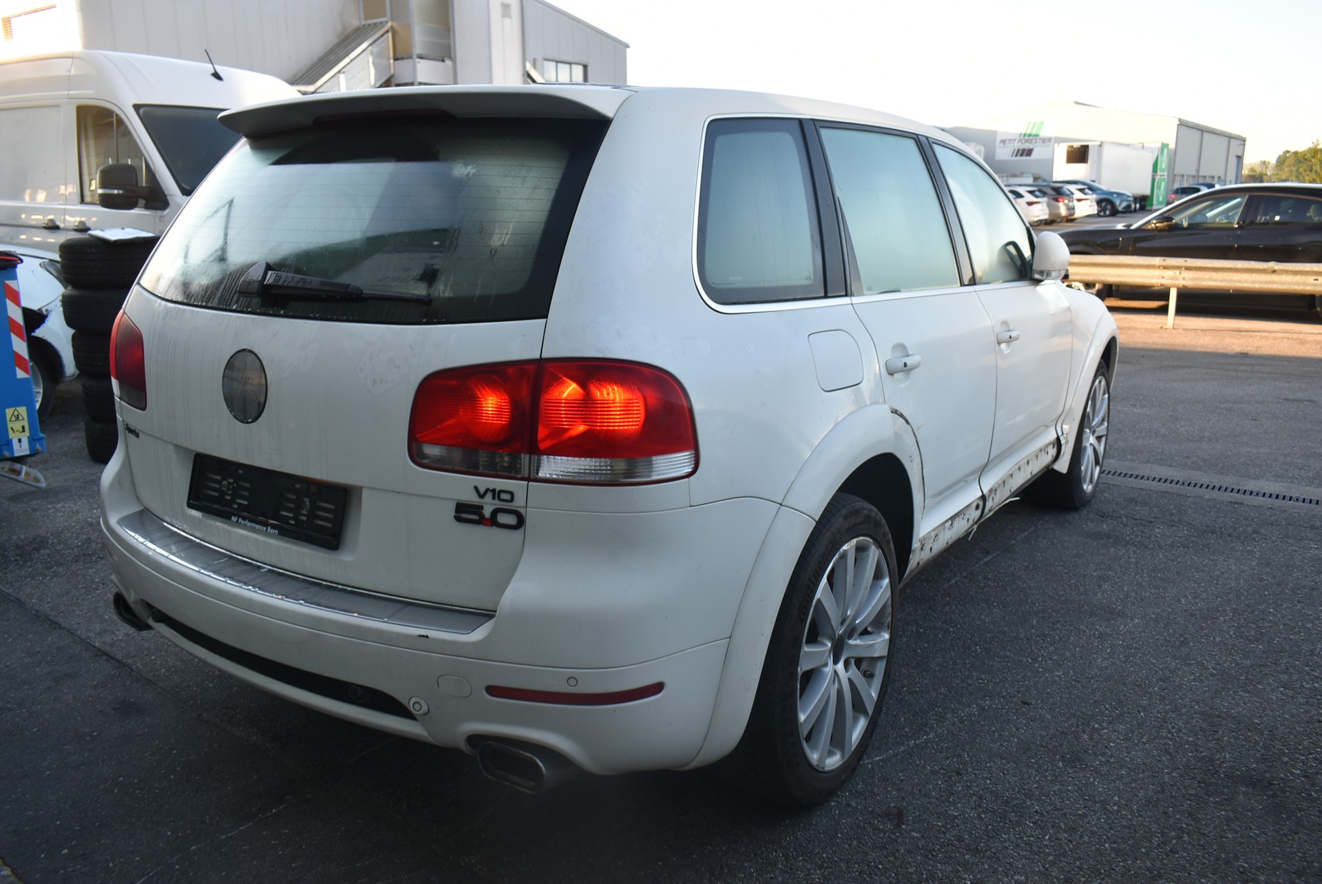 VW Touareg 5.0 TDI V10 Automatic-image-7