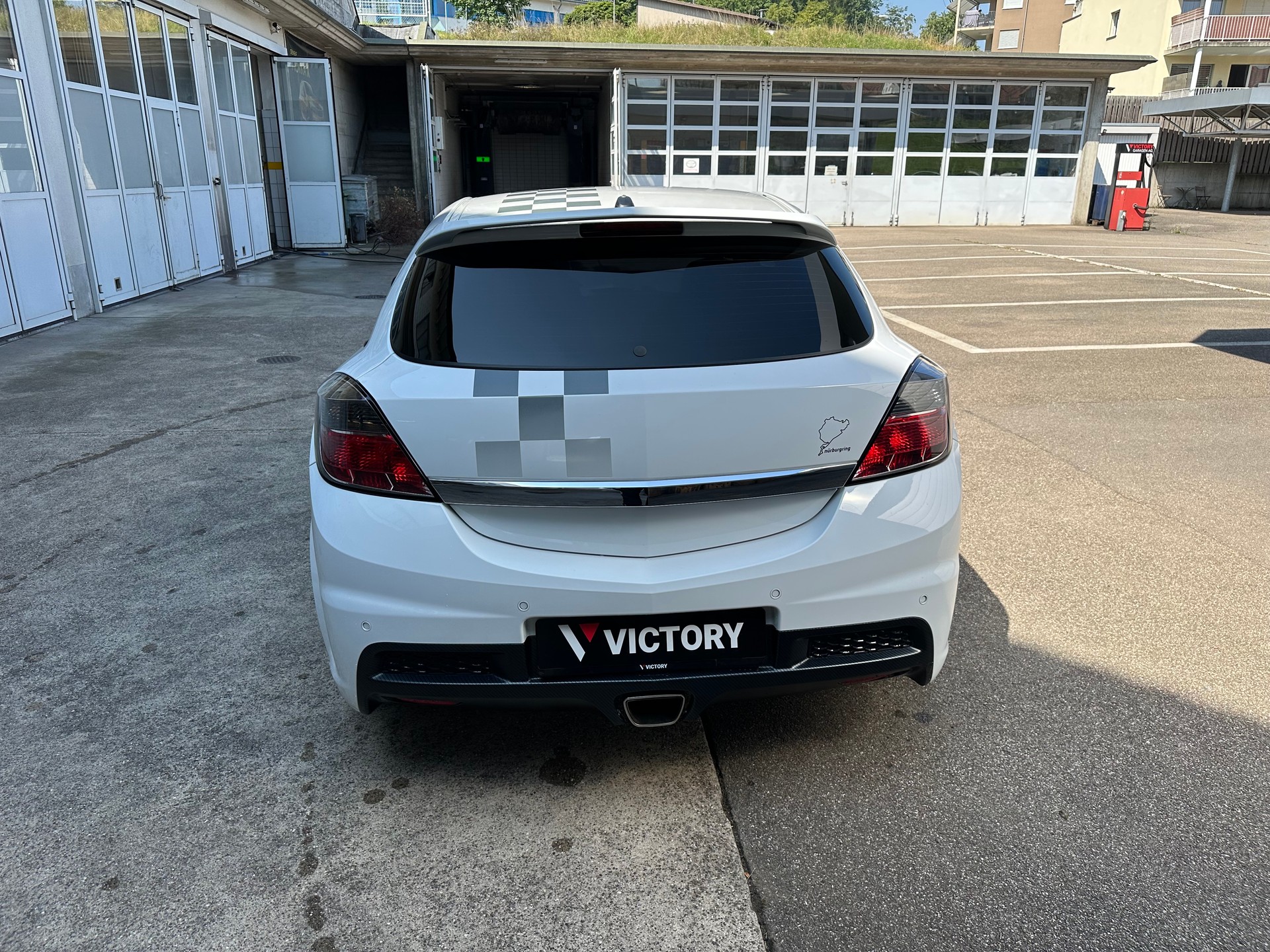 OPEL Astra GTC 2.0i 16V Turbo OPC-image-3