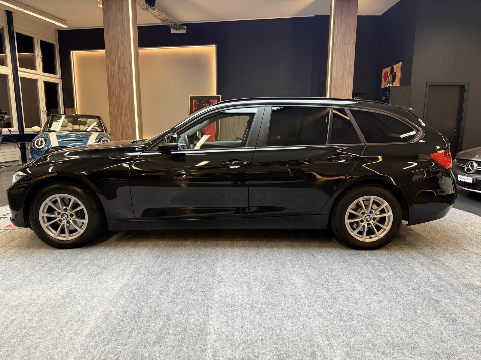BMW 320d xDrive Touring-image-3