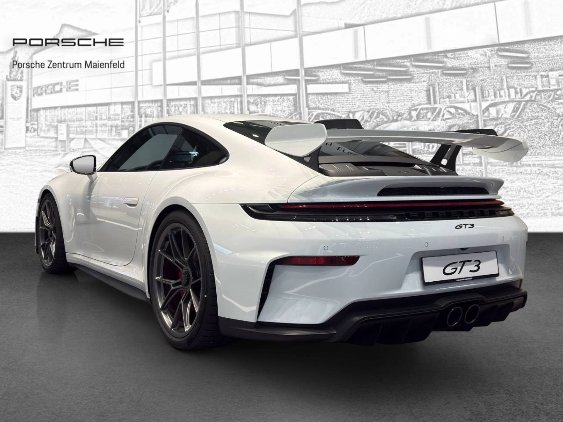PORSCHE 911 GT3-image-2