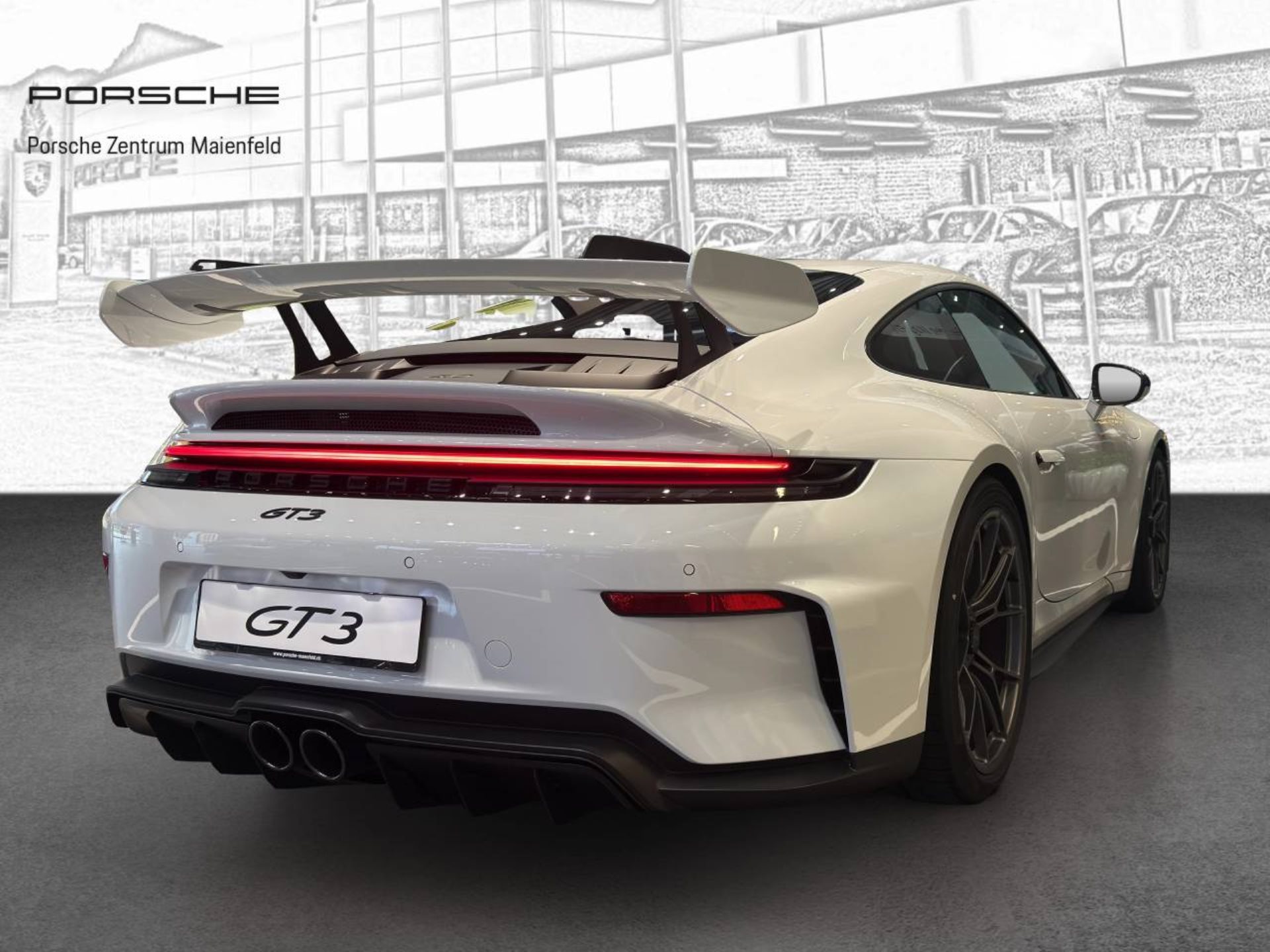 PORSCHE 911 GT3-image-9