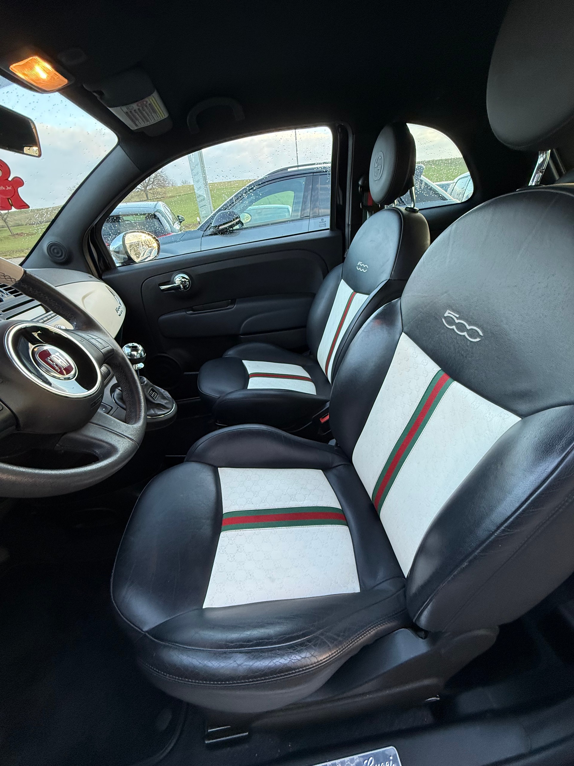 FIAT 500 1.4 16V by Gucci-image-3