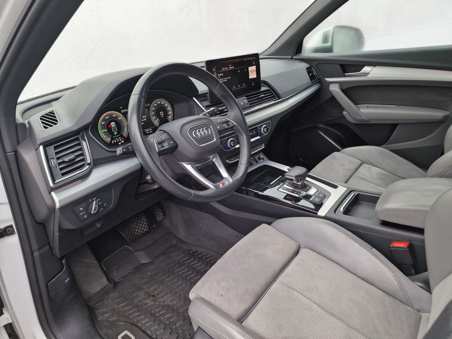AUDI Q5 Sportback 55 TFSI e PHEV S line quattro S-tronic 8xAlu 24Mt Gara-image-11