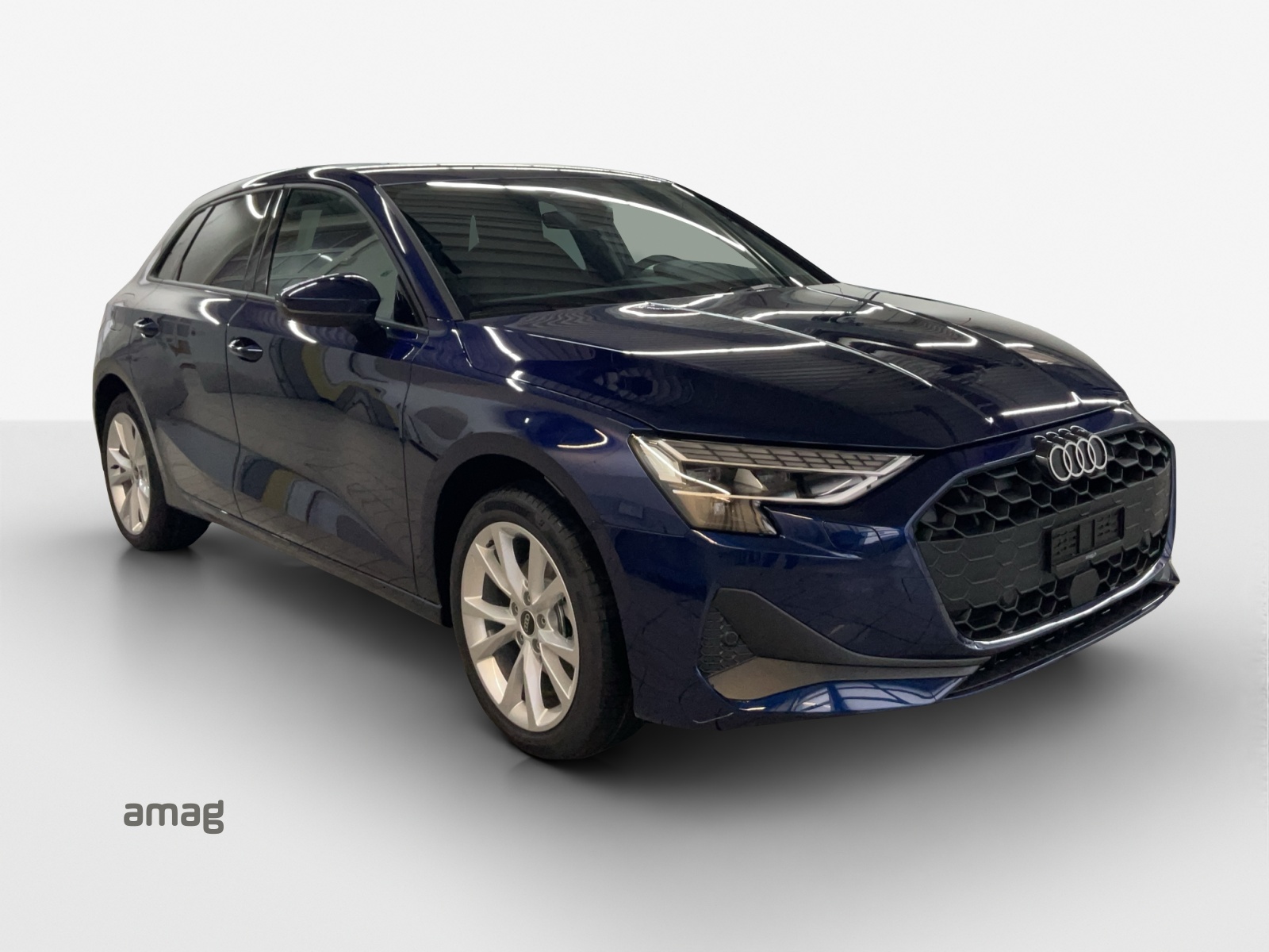 AUDI A3 Sportback TFSI 110 kW Attraction S tronic-image-5