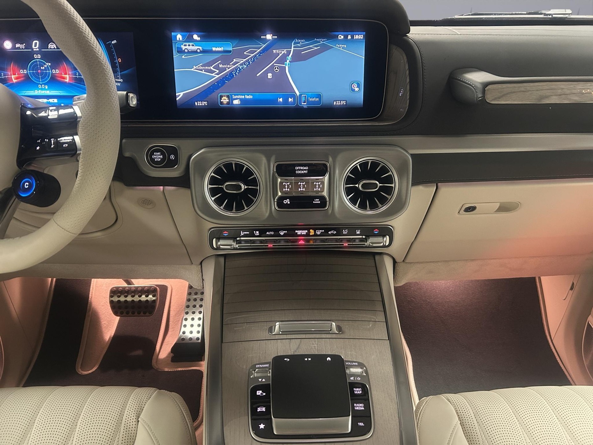 MERCEDES-BENZ G 63 AMG-image-12