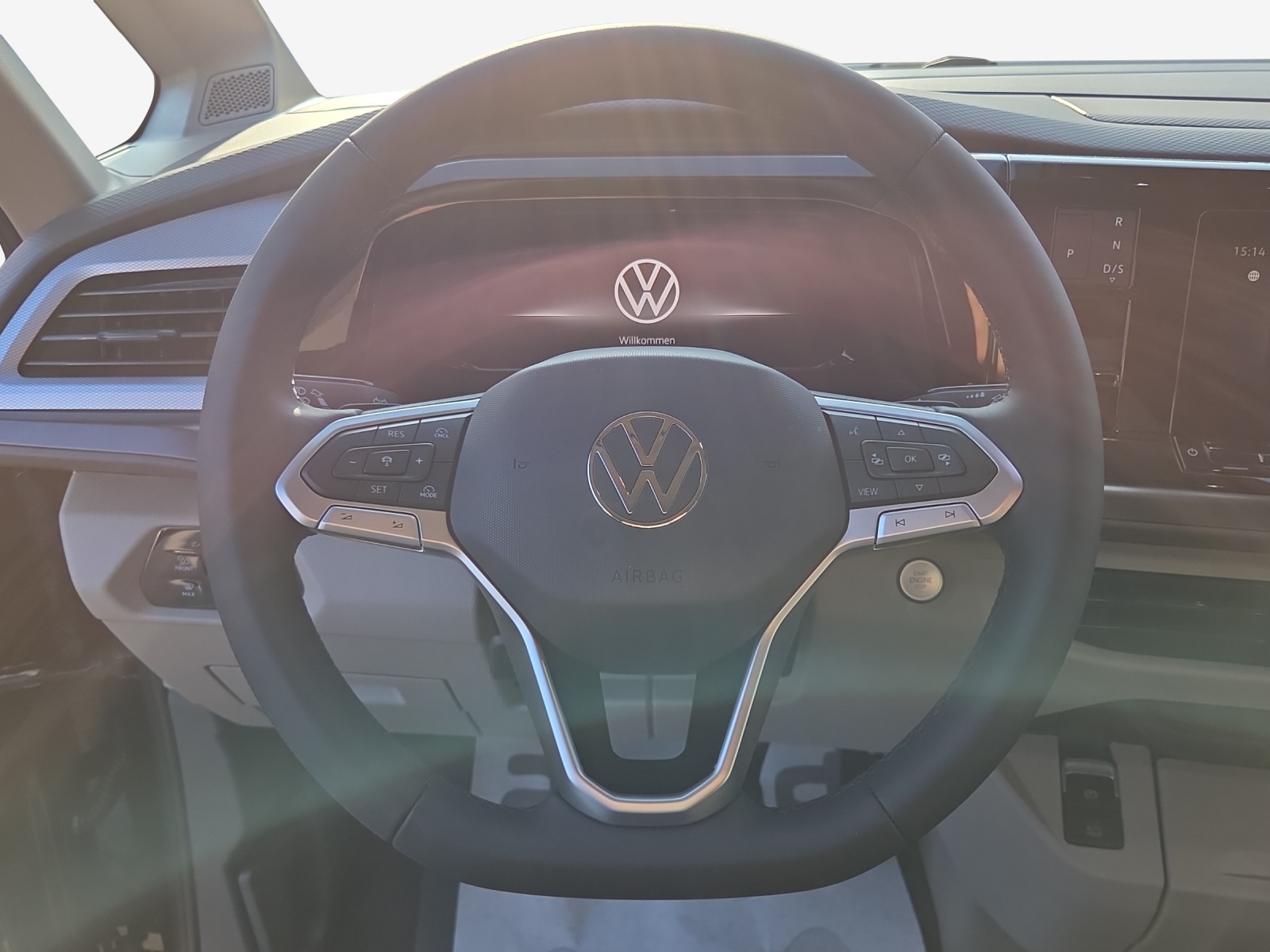 VW Multivan 2.0 TDI Liberty DSG-image-9