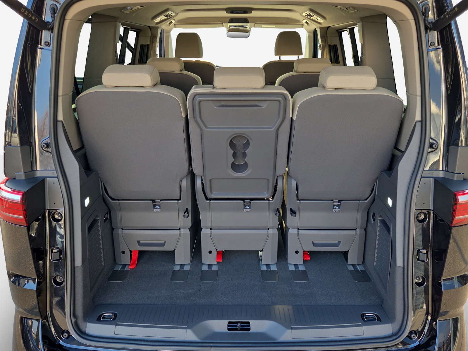 VW Multivan 2.0 TDI Liberty DSG-image-12