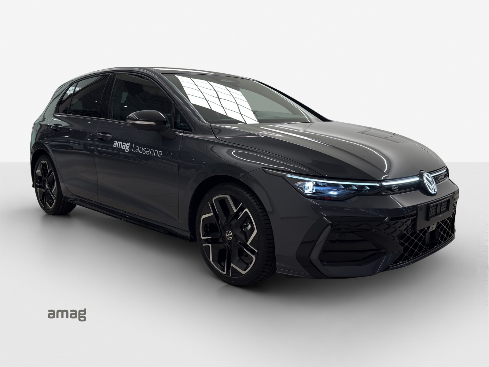VW Golf 1.5 e TSI mHEV R-Line DSG-image-5