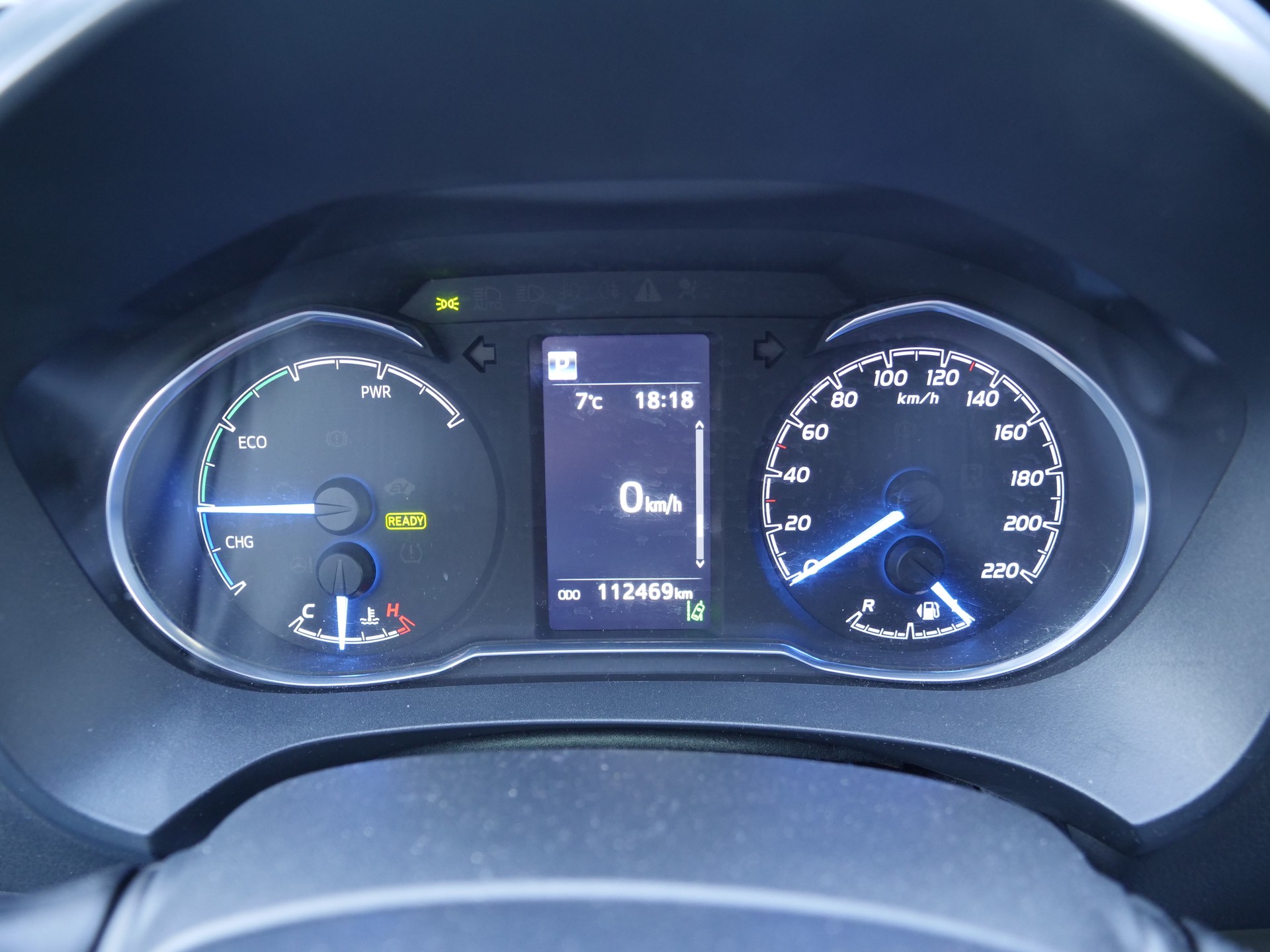 TOYOTA Yaris 1.5 VVT-i Hybrid Style e-CVT-image-11