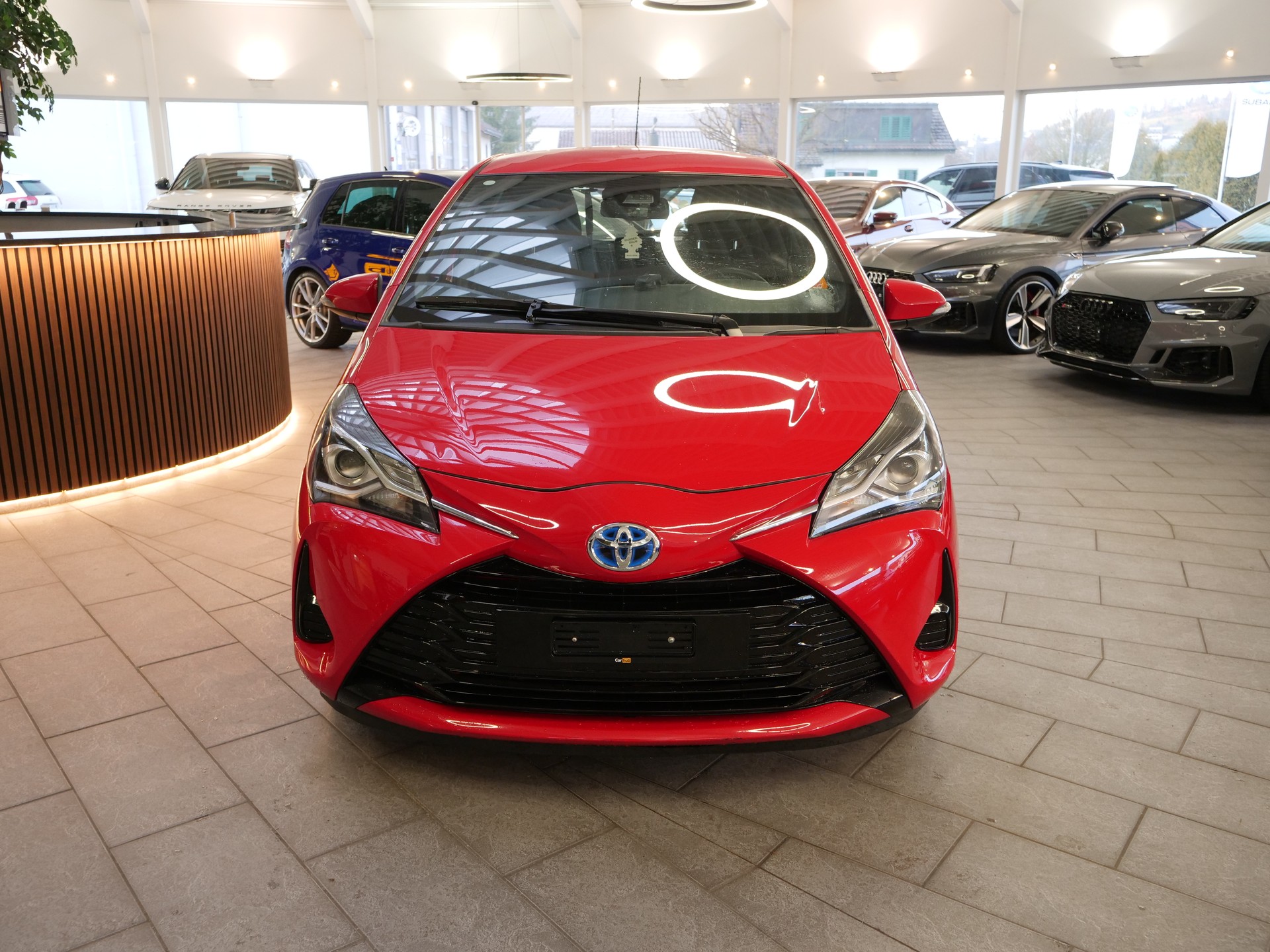 TOYOTA Yaris 1.5 VVT-i Hybrid Style e-CVT-image-4