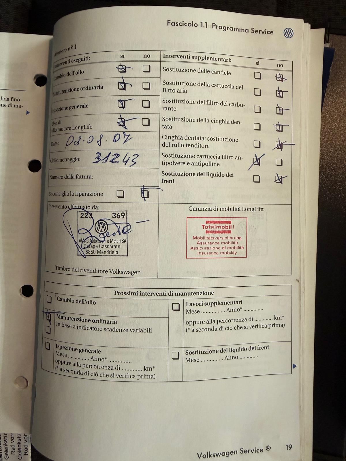 VW Golf 2.0 FSI Sportline 4Motion-image-12