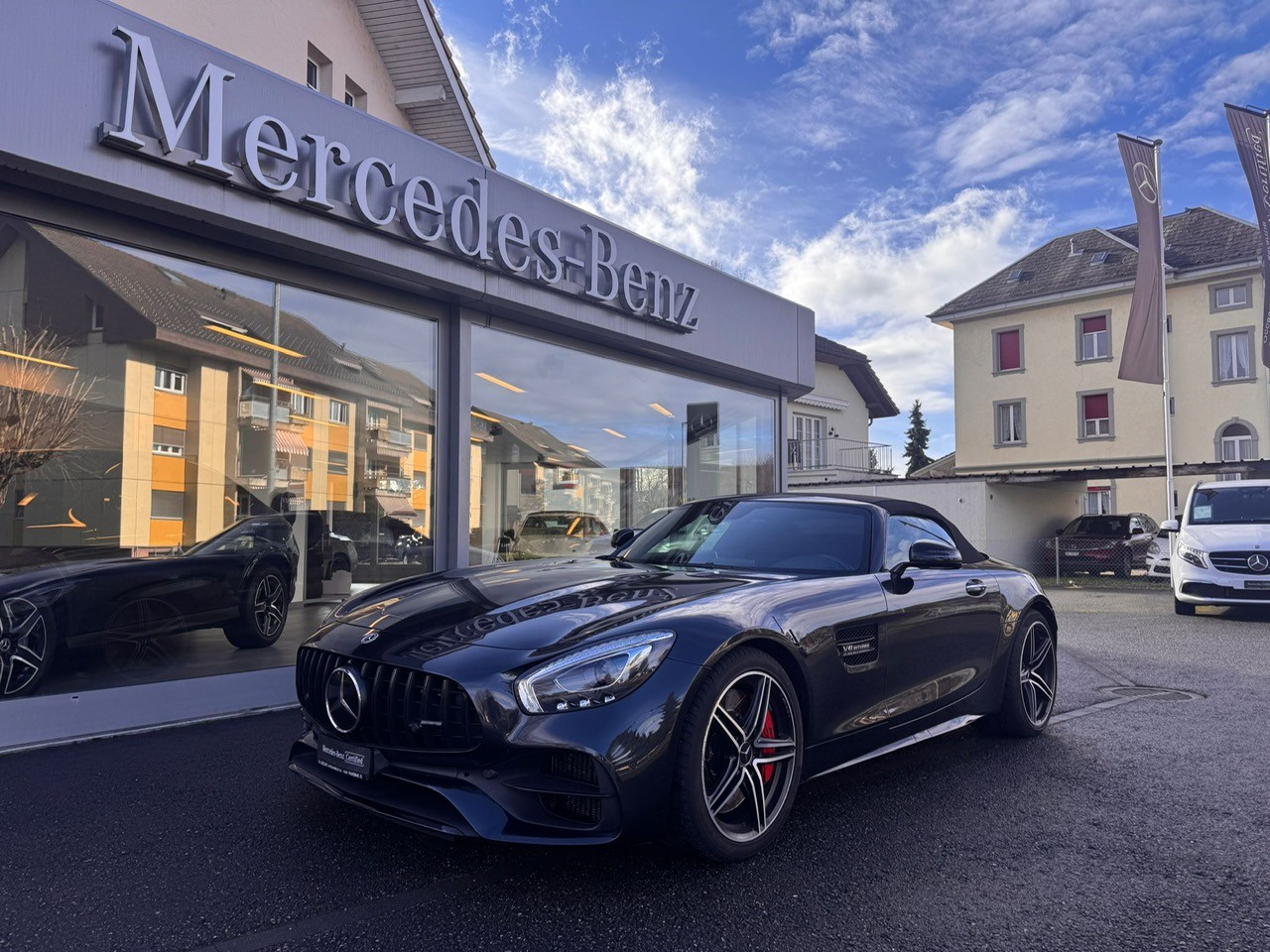 MERCEDES-BENZ AMG GT C Roadster Speedshift DCT-image-1
