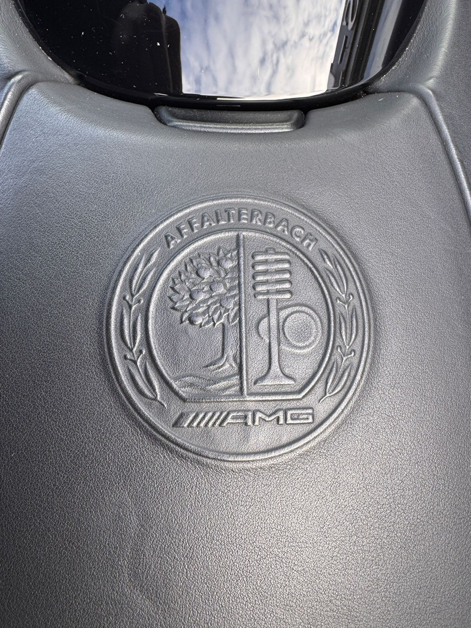 MERCEDES-BENZ AMG GT C Roadster Speedshift DCT-image-14