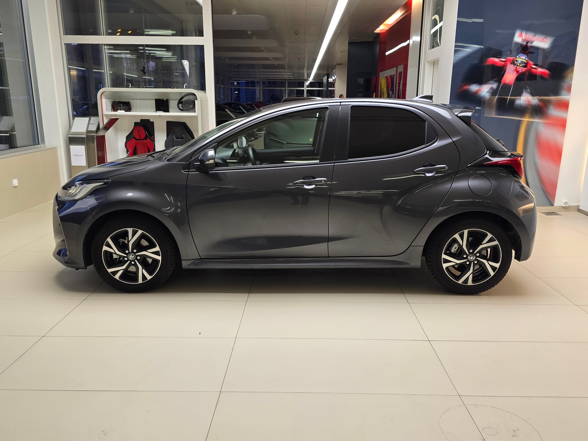 TOYOTA 1.5 VVT-i HSD-image-7