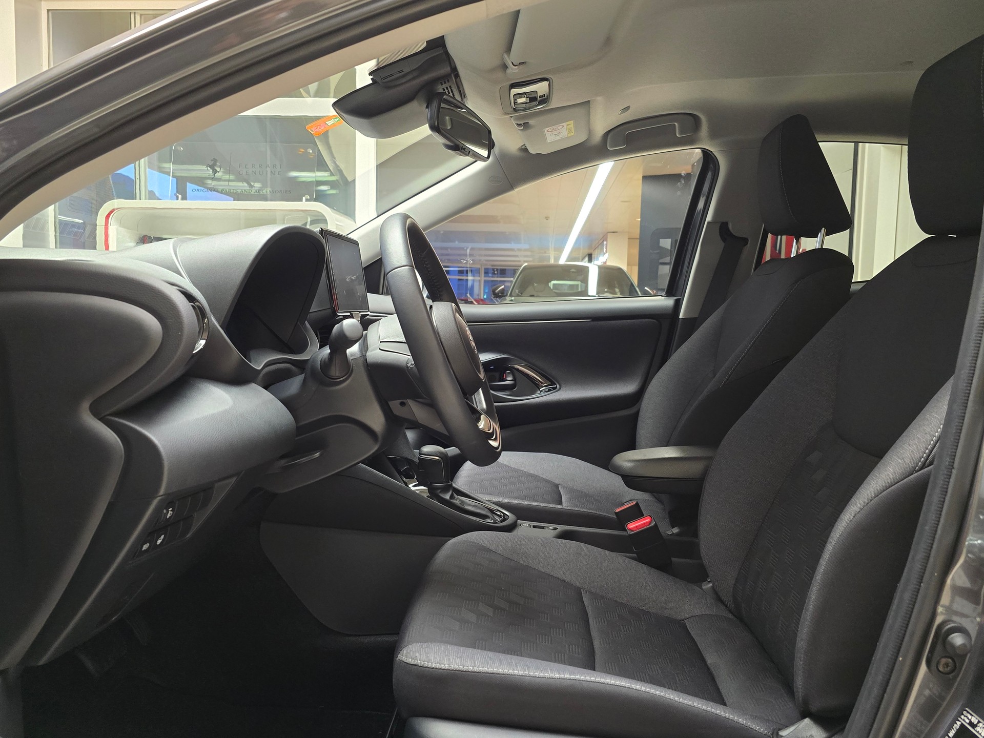 TOYOTA 1.5 VVT-i HSD-image-8