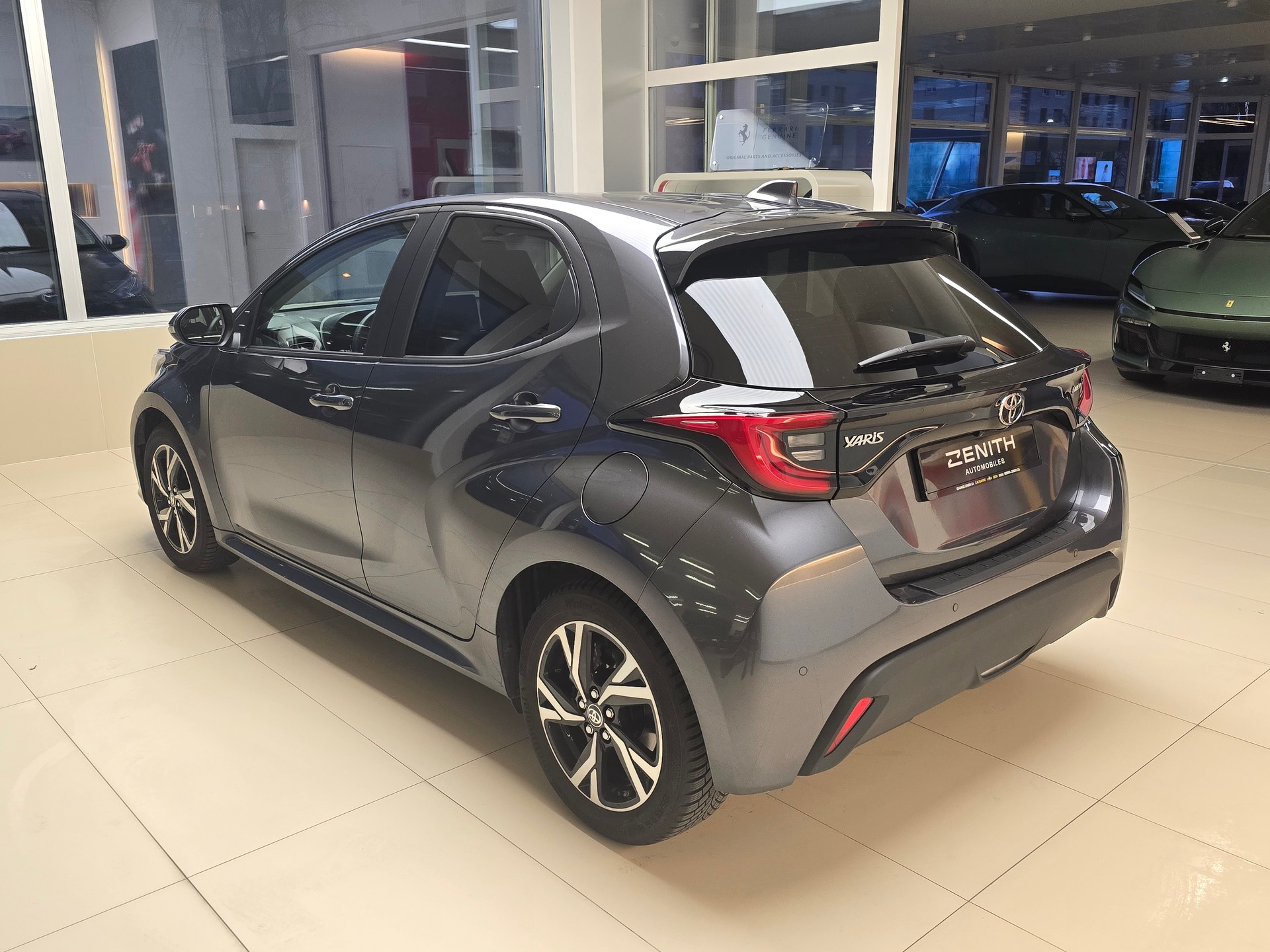 TOYOTA 1.5 VVT-i HSD-image-6