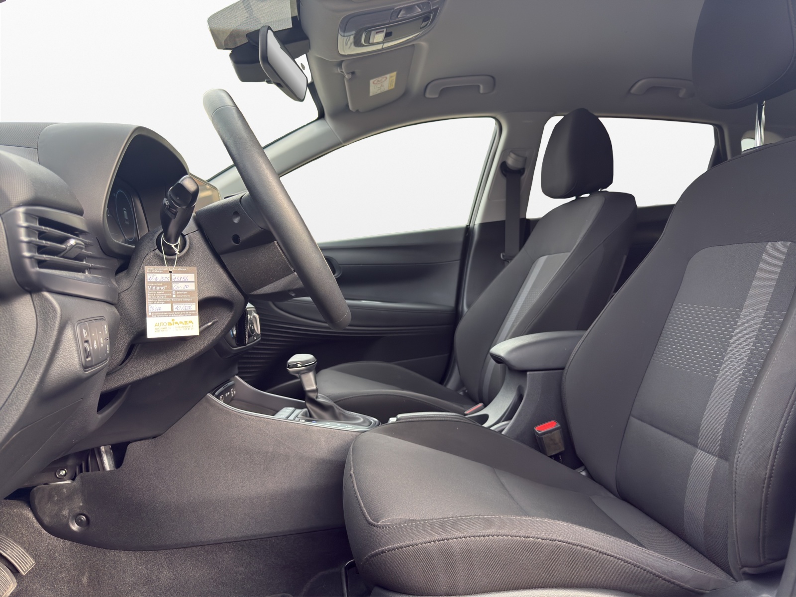 HYUNDAI i20 1.0 T-GDi 120 Amplia-image-9