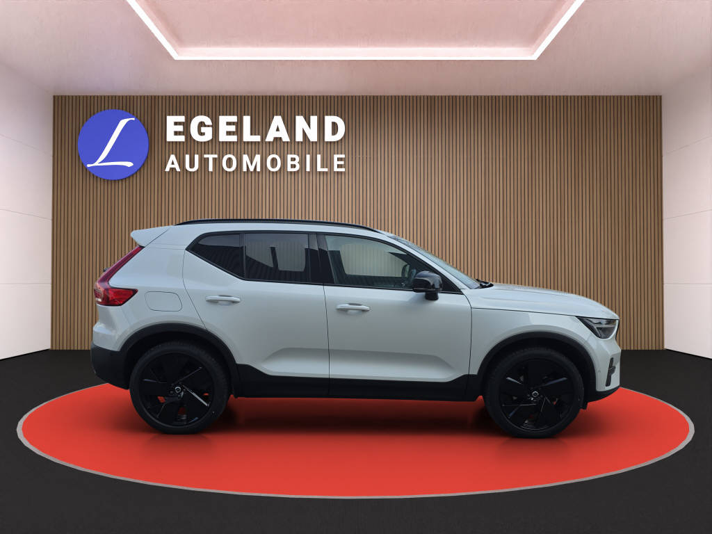 VOLVO XC40 2.0 B4 MH Plus Black Edition-image-7
