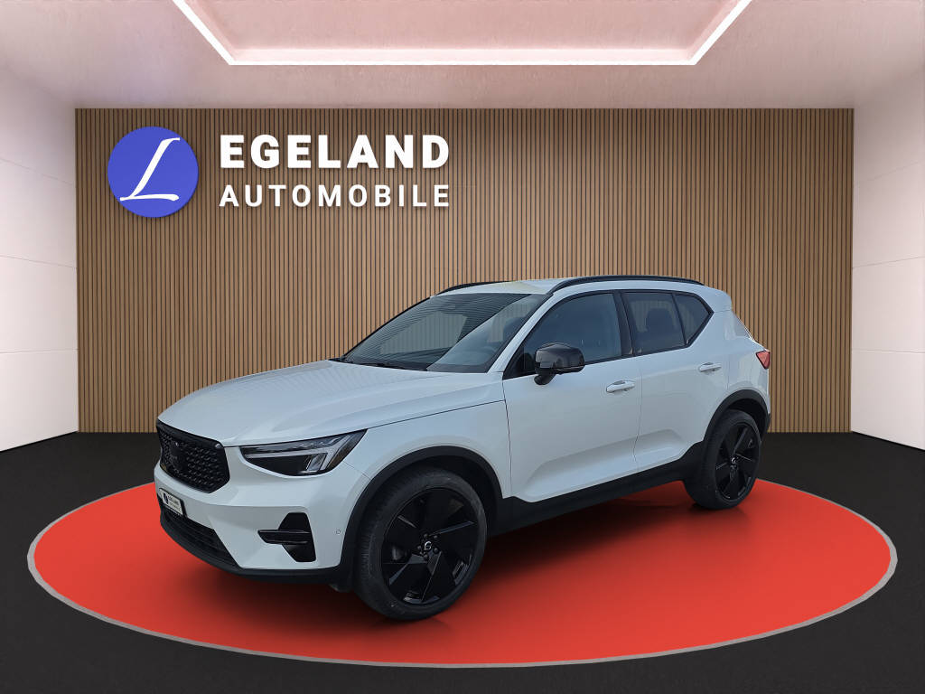 VOLVO XC40 2.0 B4 MH Plus Black Edition-image-0