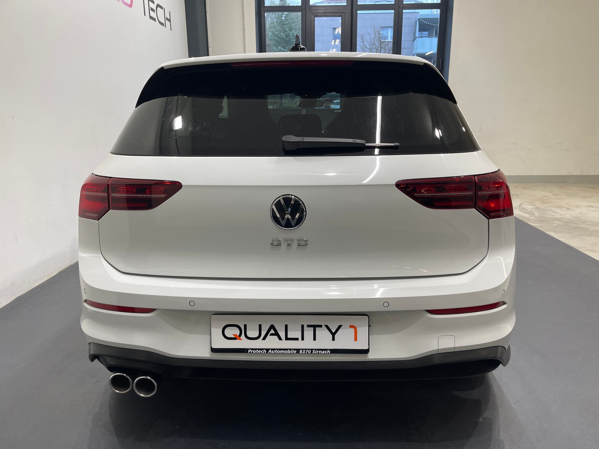 VW Golf 2.0 TDI GTD DSG*LEDER*AHK*STANDHEIZUNG*-image-6