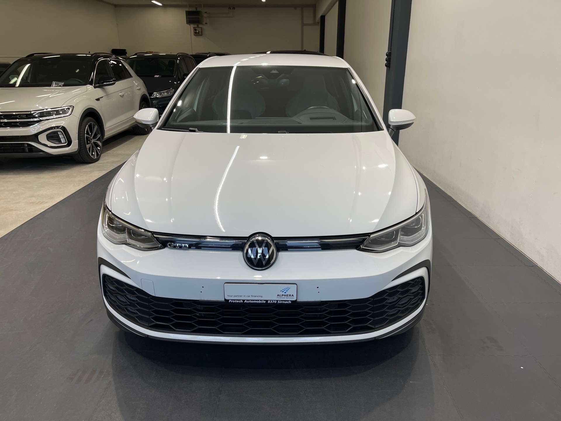 VW Golf 2.0 TDI GTD DSG*LEDER*AHK*STANDHEIZUNG*-showroom-element-1