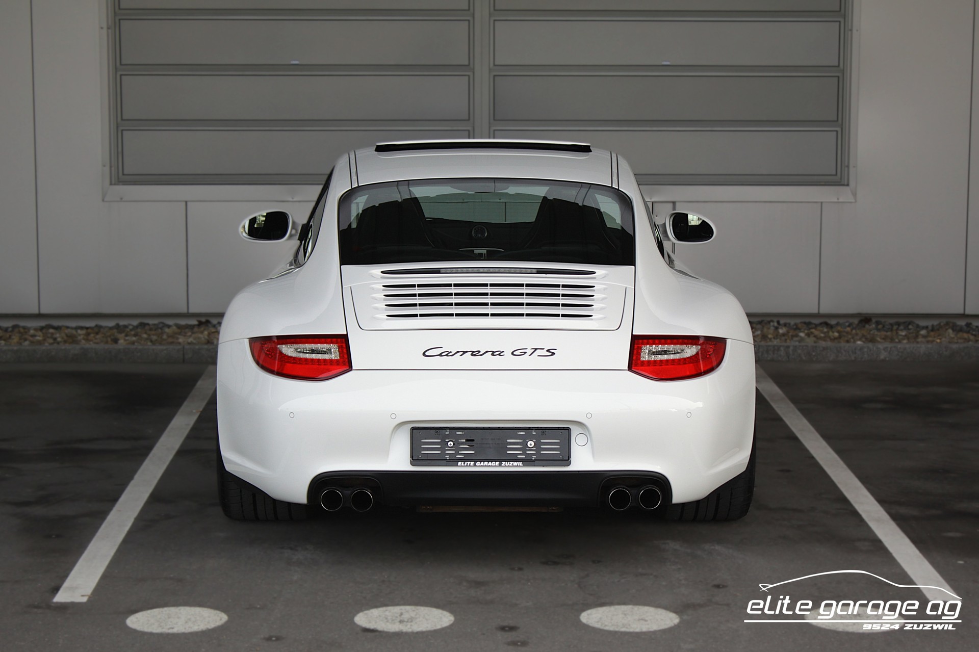 PORSCHE 911 Carrera GTS PDK LIEBHABERFAHRZEUG-image-3
