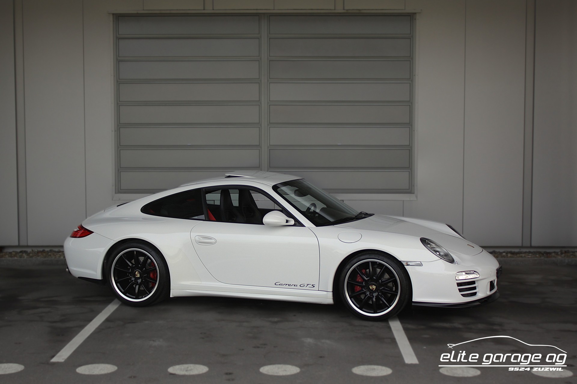 PORSCHE 911 Carrera GTS PDK LIEBHABERFAHRZEUG-image-6