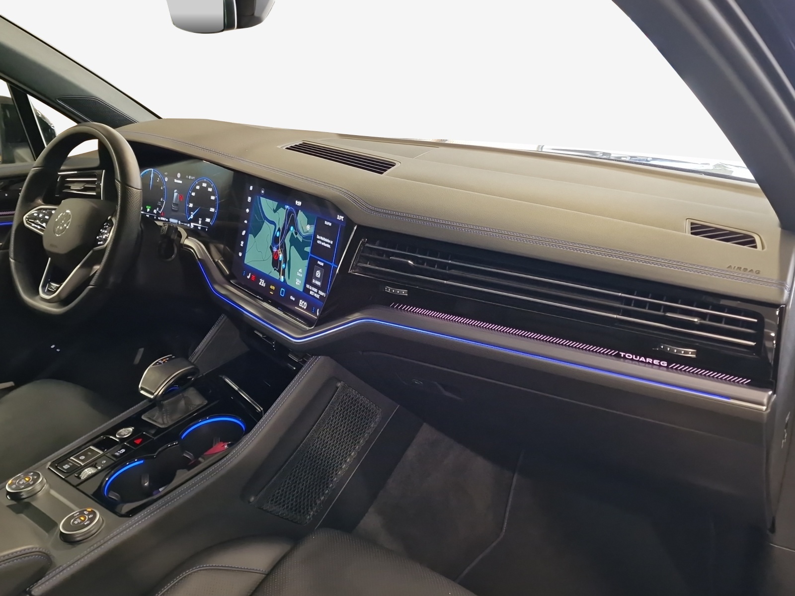VW Touareg 3.0 TSI eHybrid R Tiptronic-image-13